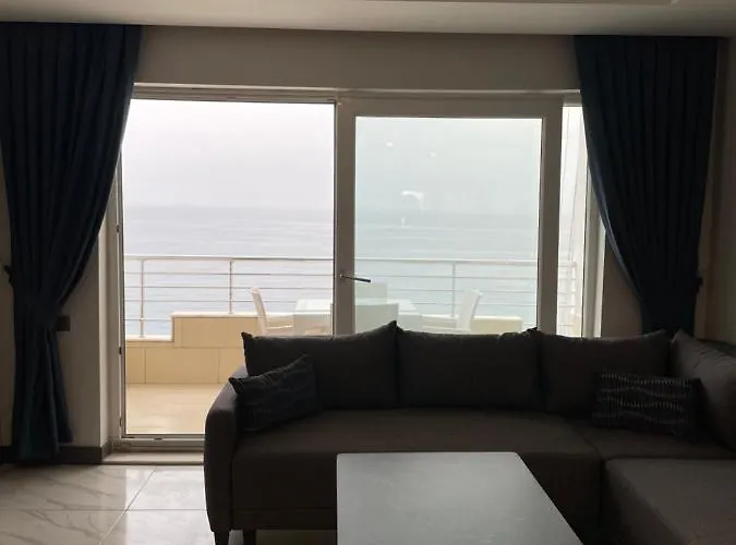 A Peaceful With A Unique View Appartement Antalya
